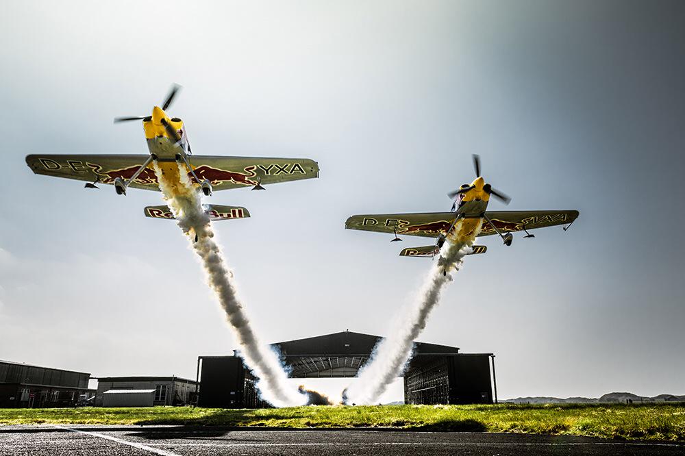 AndrewJordan77's tweet photo. Raising the bar as usual !! @RedBullUK this is awesome. #Barnstorming #givesyouwings http://t.co/e8sDzxQAUS http://t.co/eTHzOuFqIj