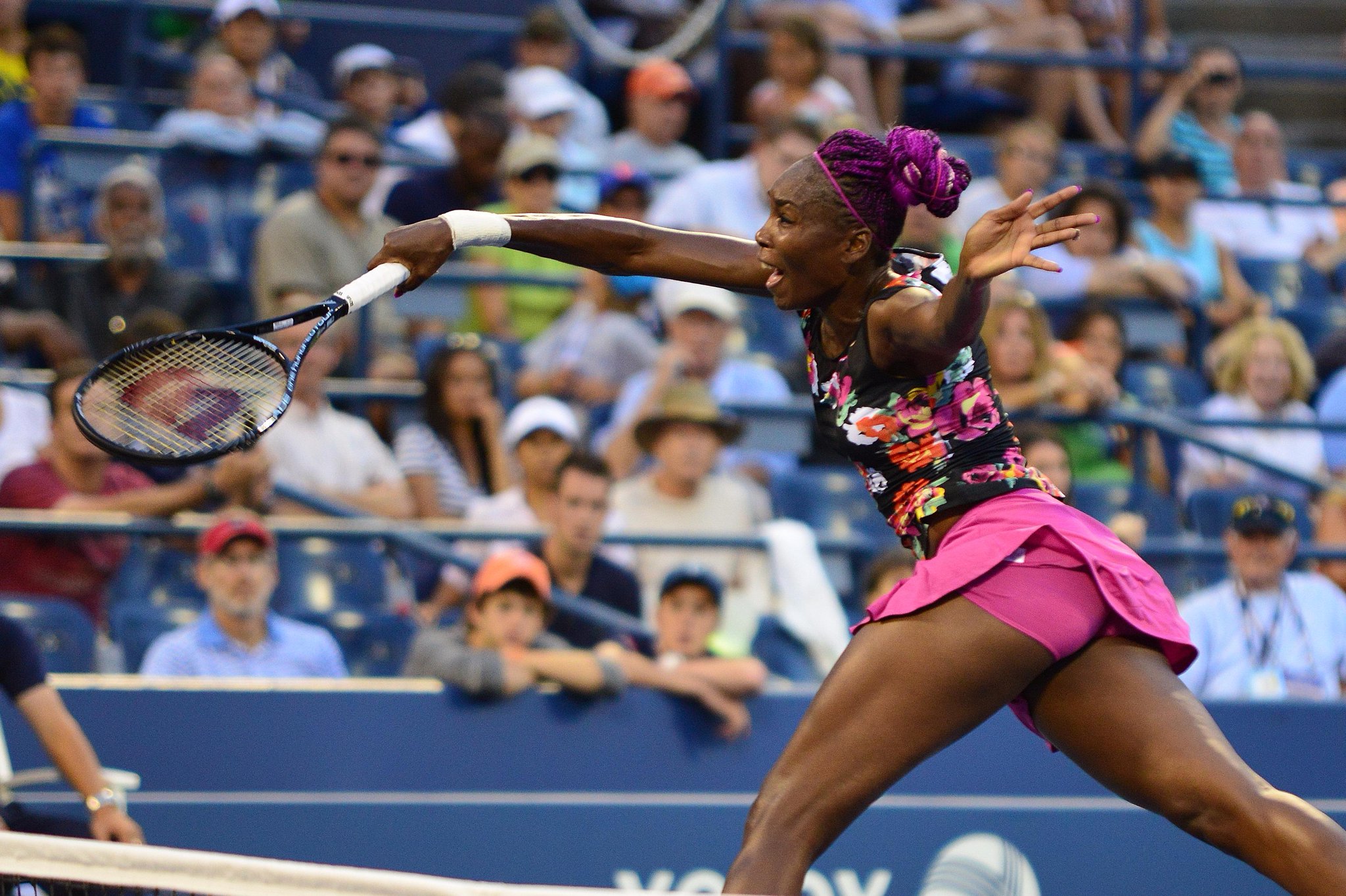 We would like to wish a happy 35th birthday to former World No. 1 player Venus Williams! 