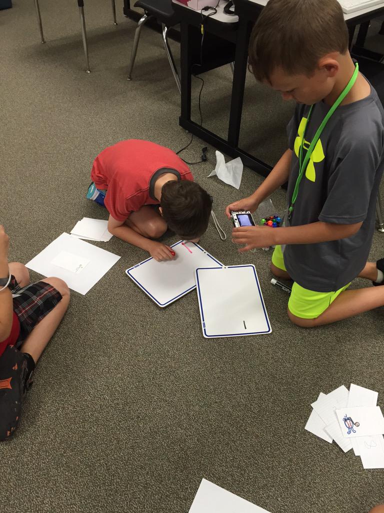 Maddie Ziegler tweet media