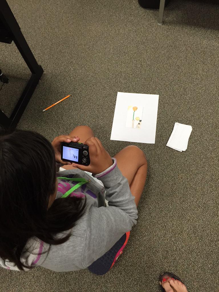 Maddie Ziegler tweet media