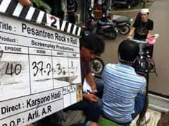 DharaNoveriz's tweet photo. #KritikSaranSCTV rerun #PRR3 dong buat ngobatin kangennya #PRRLovers @SCTV_  @ScreenplayProd http://t.co/zg71b4nQ1E