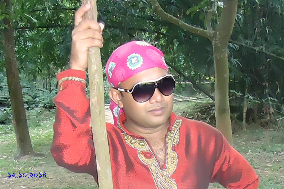 RMusiccomposer's tweet image. it&apos;s me