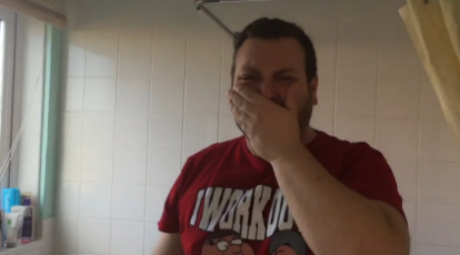 TheBrightsideHP's tweet image. This is what happens when you replace your boyfriend's toothpaste with wasabi huff.to/1BiR6Un