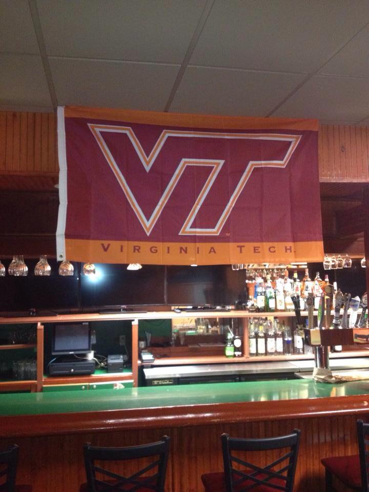Summers2SB's tweet photo. #Hokies Nation Sneak Peak Party July 9th 7:00pm @Summers2SB @hokie_nation @HokieRetweets @hokiesbuzztap @hokiejoe3 http://t.co/7SmVoYM50h