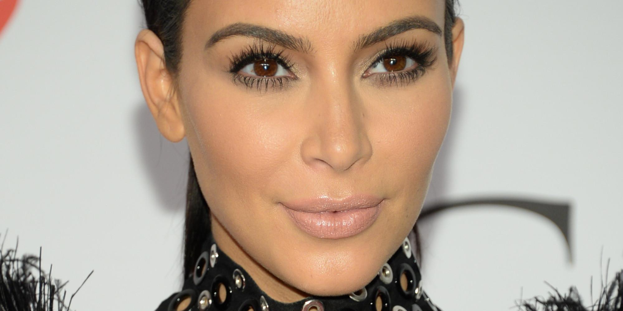 Kim kardashian armani foundation hotsell