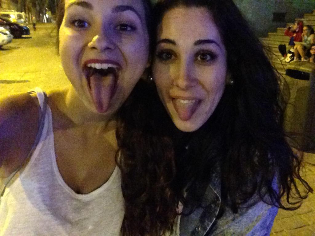 rosariorxmirez's tweet photo. @onedvatic 😍😳💟 http://t.co/mYBwB7QndS