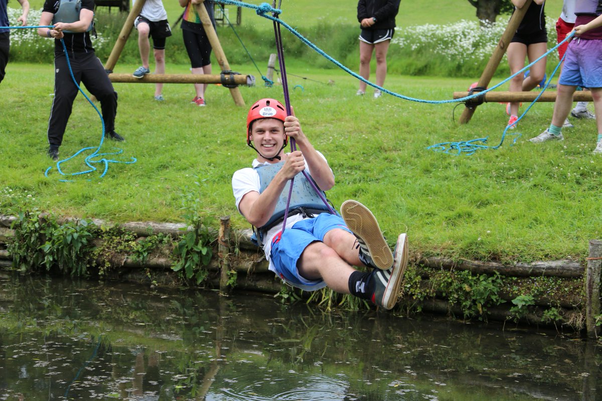 MillontheBrue's tweet photo. Great to spend time with @DauntseysSchool future upper 6th this pm during crossing the river #leadershipactivity http://t.co/TLR7Qcj7AJ