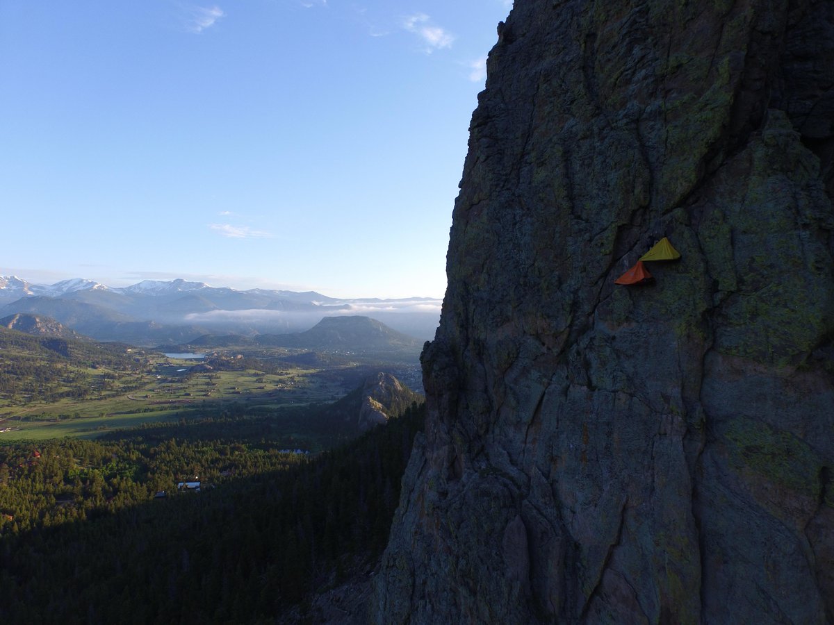 KentMtnAdvCtr's tweet photo. Another great shot of cliff camping this past weekend! @StanleyHotel @VisitEstesPark @denverpost http://t.co/YvpGCulciq