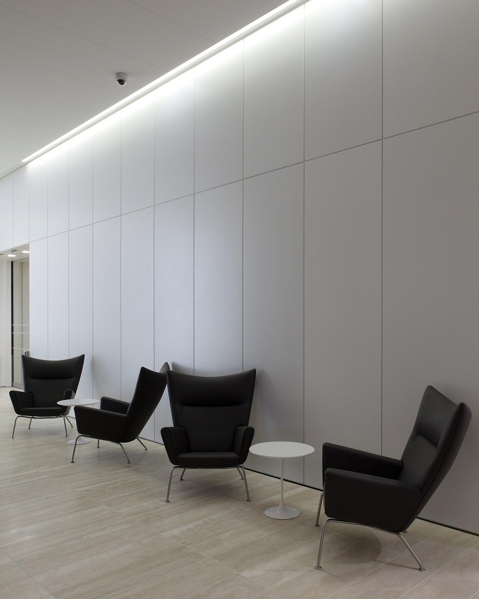 day2_interiors's tweet photo. Sometimes less is definitely more #Day2Project #CarlHansen #WingChair http://t.co/4Kh6P5jAjx
