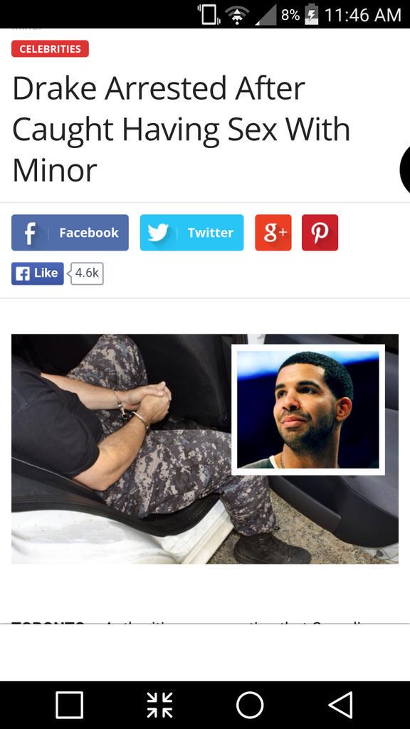 RealDwillz's tweet image. LMFAO! 😂 #FreeDrake