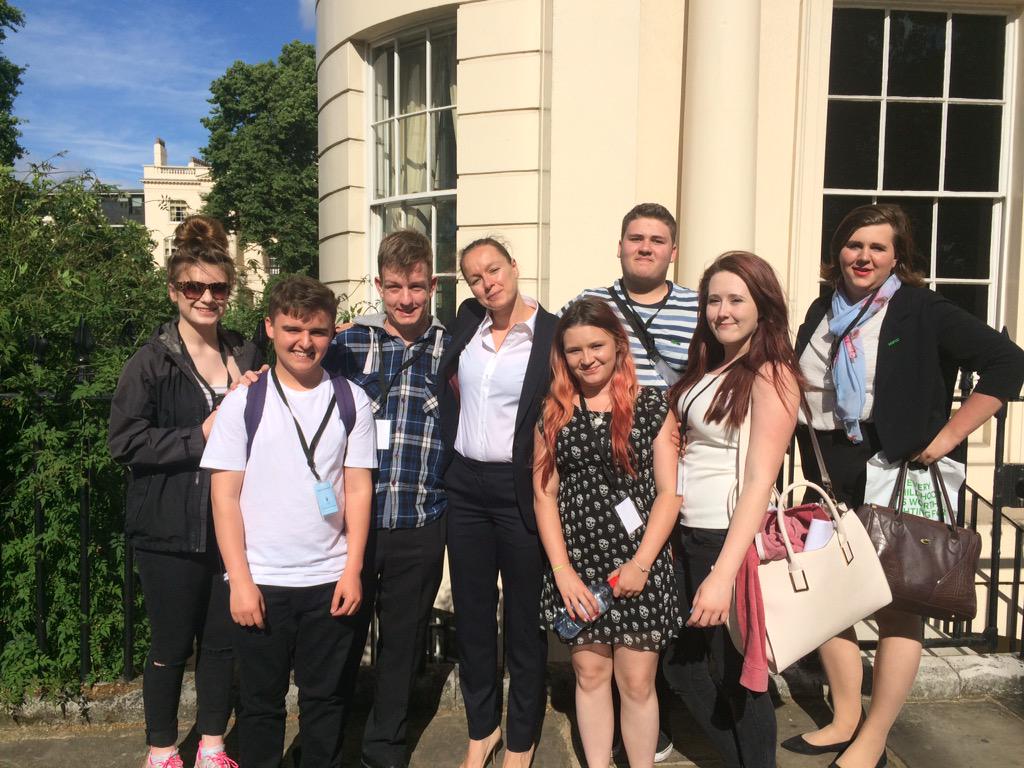 bethanymoseley_'s tweet image. &quot;@pcantellow: @samthesparrow @NSPCC participation group photo http://t.co/lmth86rrnd&quot; #HowSafe2015