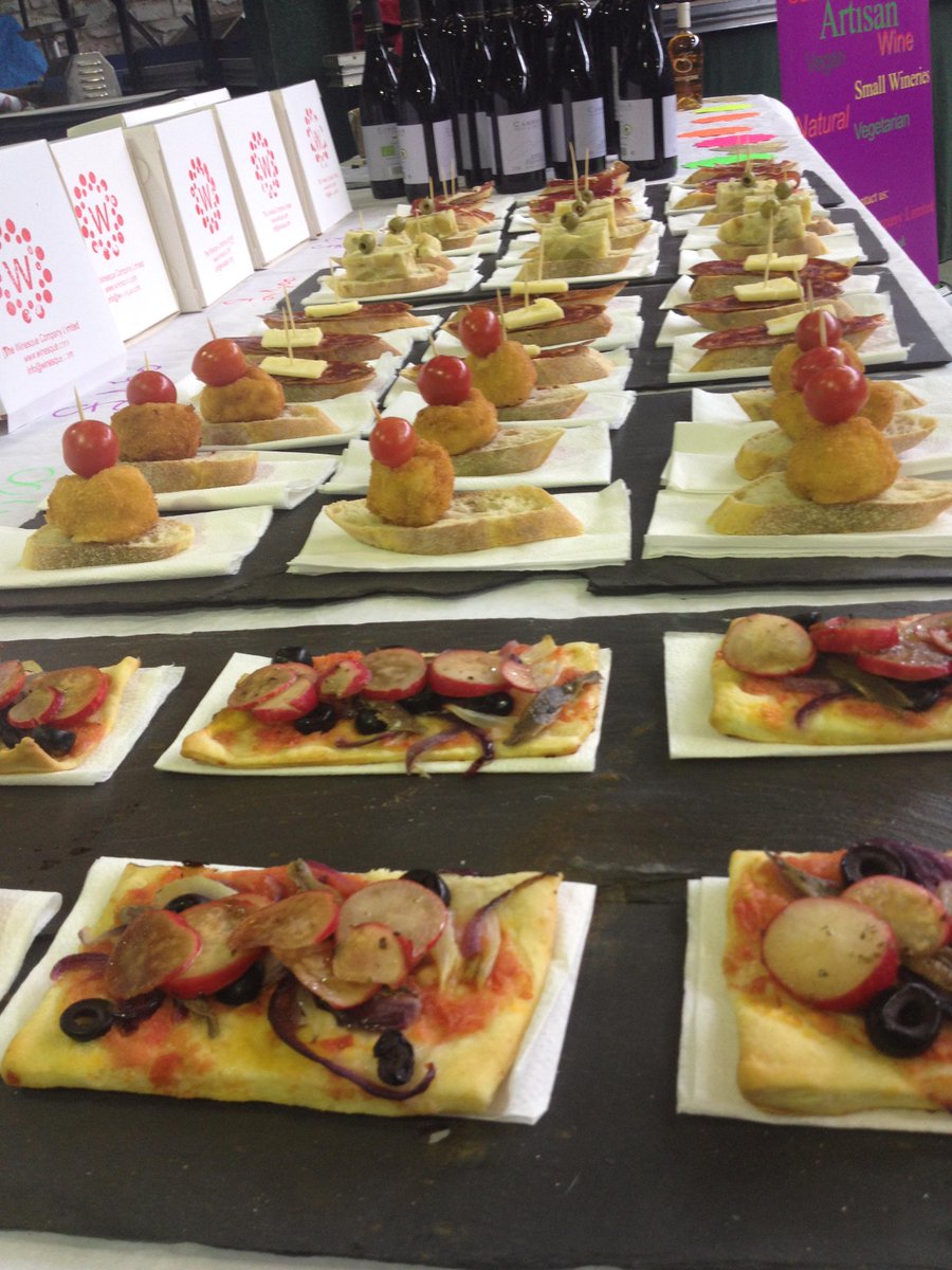 Hi everybody!! We will bring our wines and tapas at Medieval <a href="/BreconFarmersM/">Brecon Farmers Mkt</a>  20th June. 9.30am-16.00pm.High Street.