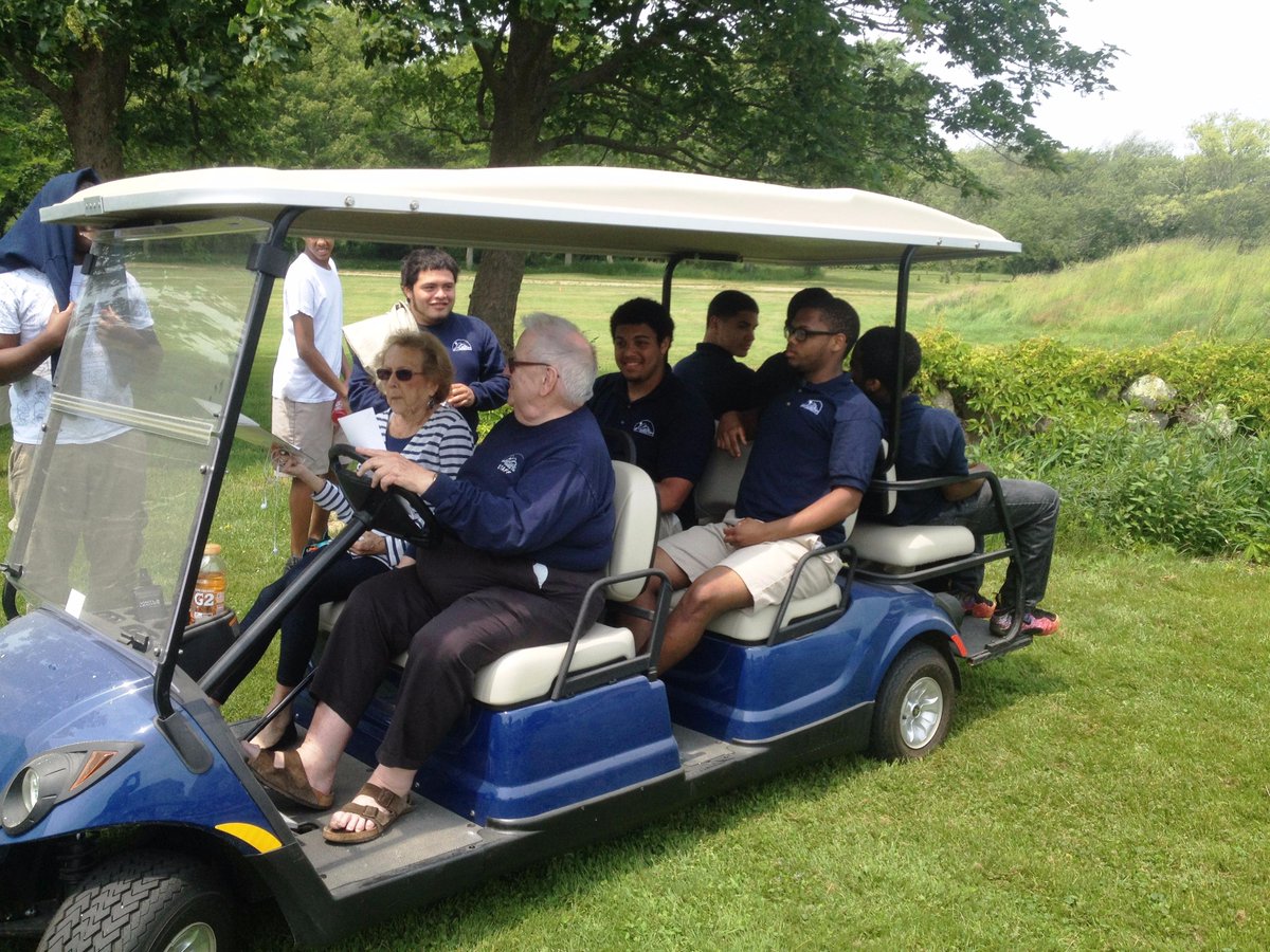 OceanTidesRI's tweet photo. Field Day/Trip 2015 http://t.co/mv4xhuX2fK