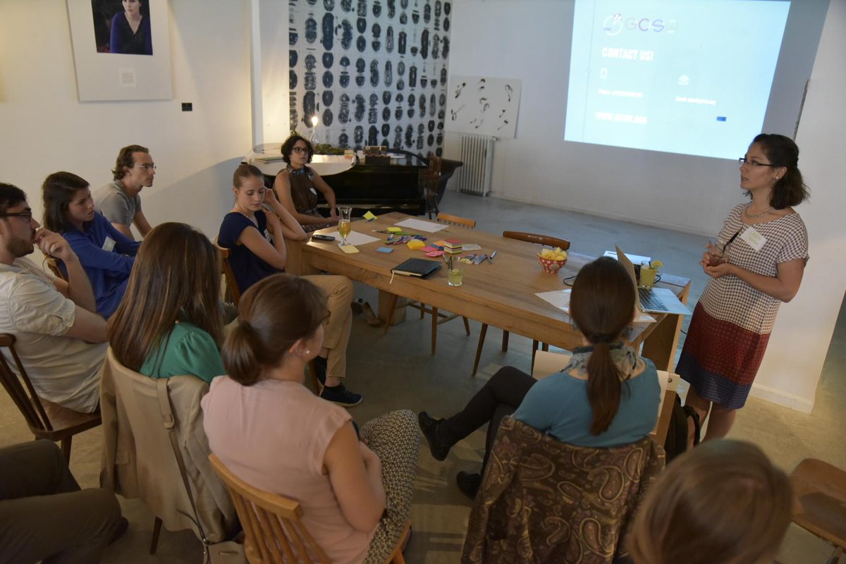 BeatriceCord's tweet image. Live from #Brussels @lauracatana is briefing the #challengesolving workshop participants on #GCS2016 @GCSWorld