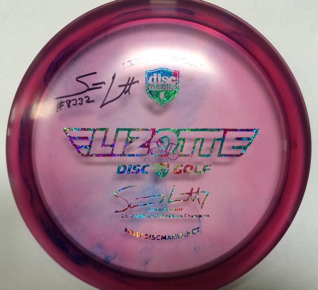 discmaniastore's tweet photo. This is the giveaway! 
Retweet and like this picture for a chance to win! 
#DiscmaniaStore @LizotteDiscGolf http://t.co/0PDVxuSwK6