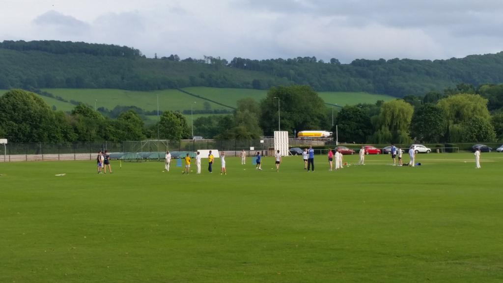 U13s training in full swing with @jed53 and @PaulSwingwood #thefuture