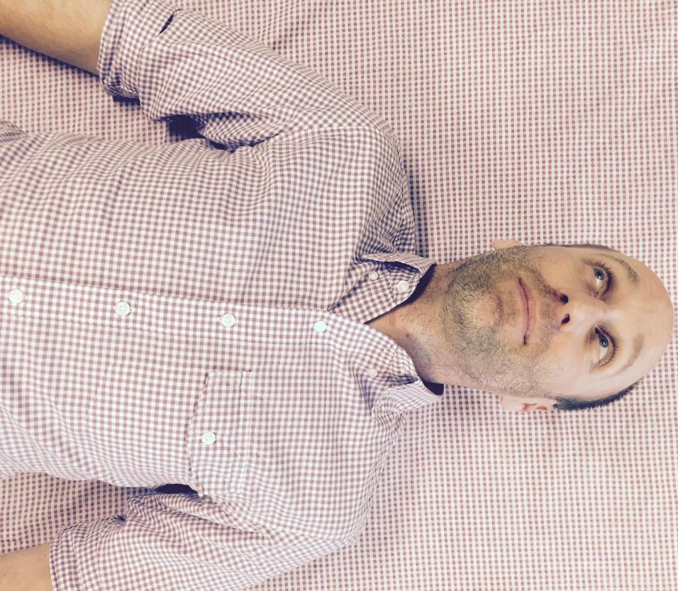 weltyverse's tweet photo. This is what happens when you buy shirts at Bed, Bath, &amp; Beyond #nicetablecloth http://t.co/QwQMMj7nMX