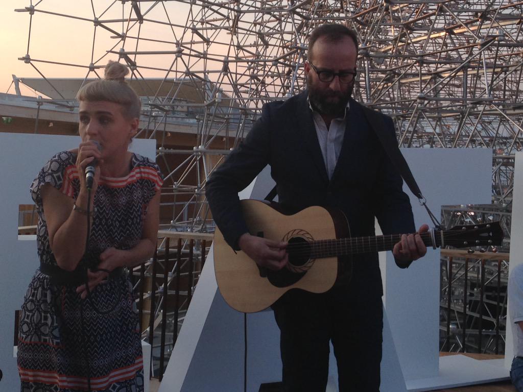 LIVE: Italian X factor finalist <a href="/EmmaMortonOFC/">EmmaMortonOFC</a> with an amazing acoustic set at #ukpavilion #expo2015 #GrowninBritain