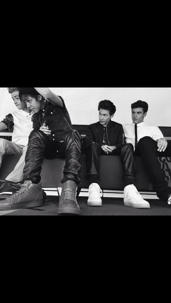 CarterRsupport's tweet image. HELP I NEED TO KNOW WHERE I CAN PURCHASE A CARTER REYNOLDS!!!!