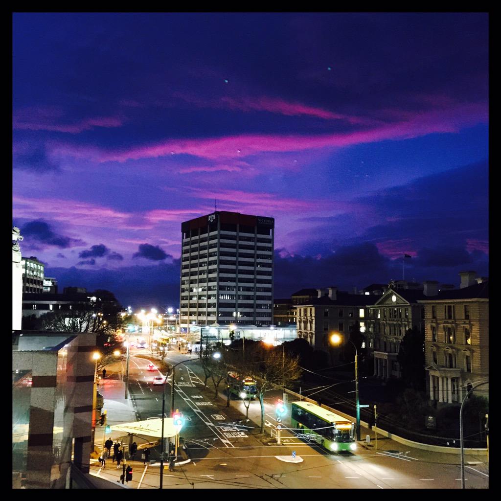 mattduguid's tweet image. #sunrise #wellington #newzealand