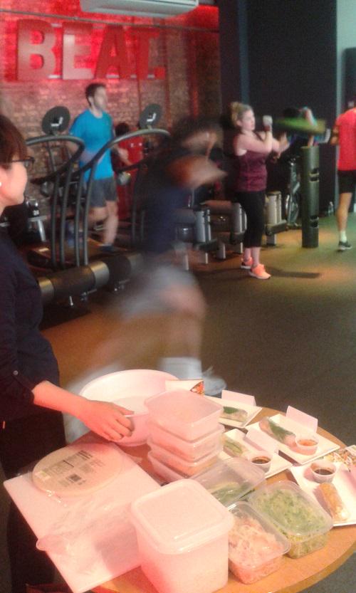 Moc_Kitchen's tweet photo. Feeding @FFCharingXBeat members some energy-boosting post-workout snacks  @GolborneNashPR http://t.co/UwtVhz4nxG
