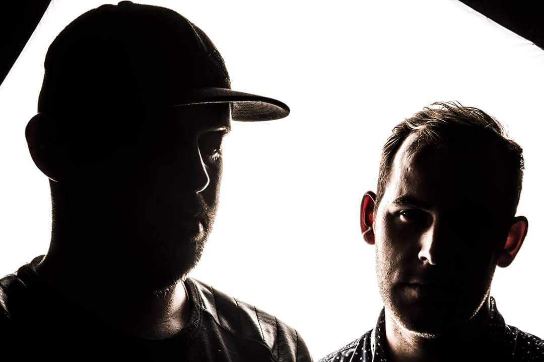 YAFestival's tweet photo. Weer drie nieuwe DJ's! Deze mannen gaan zaterdagavond de DJ-area afsluiten. #YAF15 http://t.co/sWq0cd8WKk http://t.co/mS8M7EIIBg