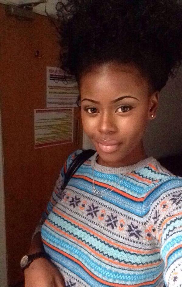 PostbadBlack___'s tweet photo. Ghanéenne http://t.co/nHTHIHnQKQ