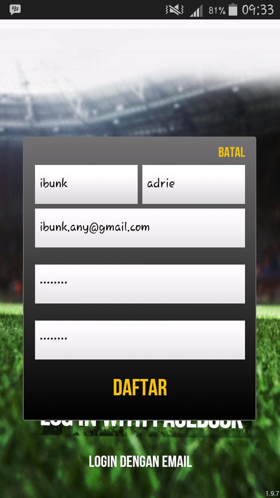 IbunkAdri's tweet photo. @my_supersoccer mas sya dh download tp pad daftar gak bs".sya klik  daftar gak ada respon . http://t.co/KJpkDDjQKv