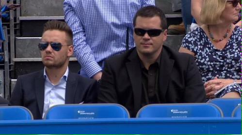 kidirectioner13's tweet image. They look like undercover agents like omg 👅💦🔥