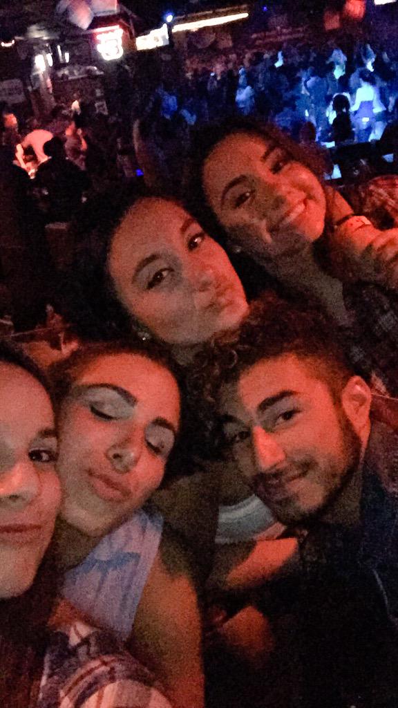 xoxonicolee__'s tweet photo. This picture accurately describes how this night went down 😝 #Waaaasted http://t.co/coBJNLv2zO
