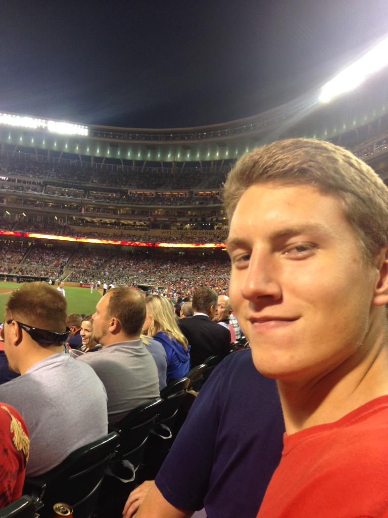 EliTweeted's tweet photo. "Dude, if I wanted to streak right now, I totally could." - @nlckyj http://t.co/fc1P0EBUqk