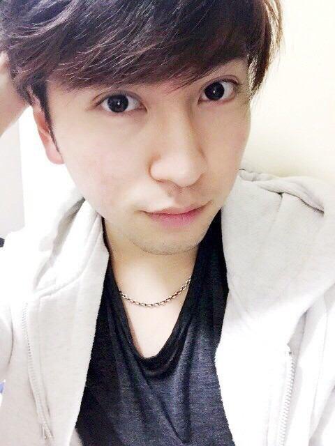 suke_funassi's tweet photo. "Happy birthday‼︎"
21歳おめでとう♪
こーちゃんの歌声だいすき!
これからもがんばってください٩(｡•ω•｡)و
#吉野晃一生誕祭  
#HappyKoichi21Birthday 
#6月18日はコーイチの日 http://t.co/ELo5XJeBYy