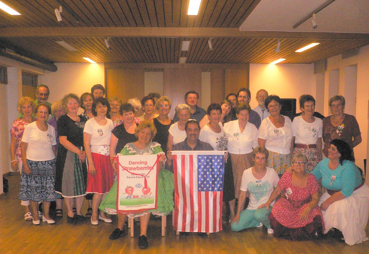 SquareVienna's tweet image. Johnny Preston/US am Wochenende/last weekend bei den/at Dancing Strawberries: Vienna Swingers waren dabei/were there.