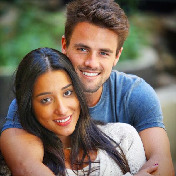 Baskonista84's tweet photo. Ex-BBBs Rafael e Talita brincam, falam sem filtros e quebram a Internet: #TalicksNoXD
http://t.co/5XK0mwWCOz http://t.co/uuuTi67yI1
