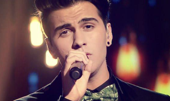 teleaudiencias's tweet photo. #EresLaVoz: ¿Quién quieres que gane 'La Voz'?
RT: Antonio José (Orozco)
FAV: Maverick (Pausini) http://t.co/3Olc9Ff6t4
