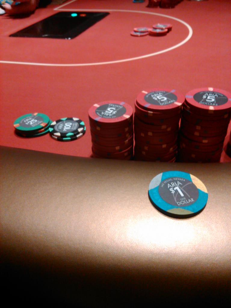 JAWSPLO's tweet photo. +150 quick work night shift....bankroll nit ha ha http://t.co/sxfTl90lTY