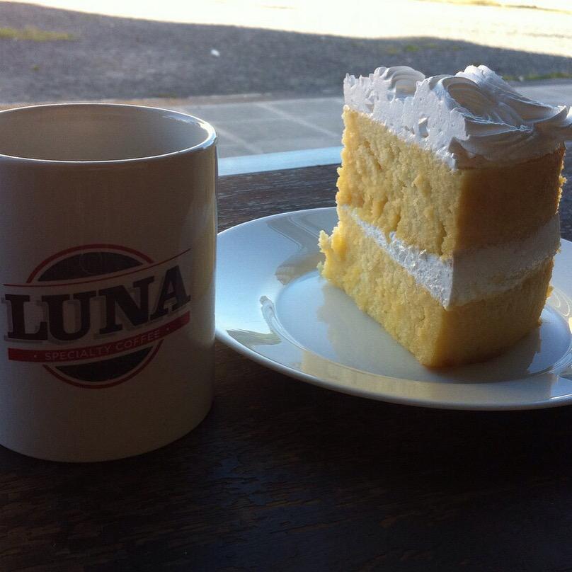 lunacoffeeph's tweet photo. #LunaMerienda A slice of Tres Leches and Kapeng Barako ! http://t.co/Zy6cl9MdXU