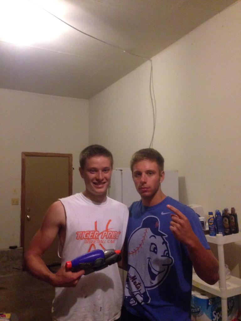 SAssassin2015's tweet photo. Two more kills for senior assassins. http://t.co/SvOdJaijHs