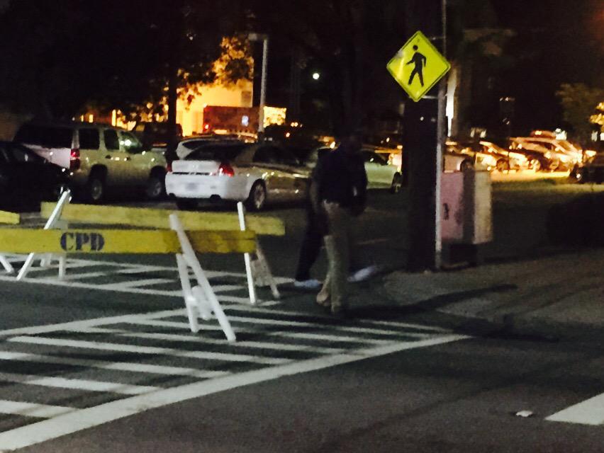 jtighe08's tweet photo. @CharlestonPD says a bomb threat by scene of deadly #chs #CharlestonChurchShooting @ABCNews4 #chsnews #CHS http://t.co/MgBBNBmhji