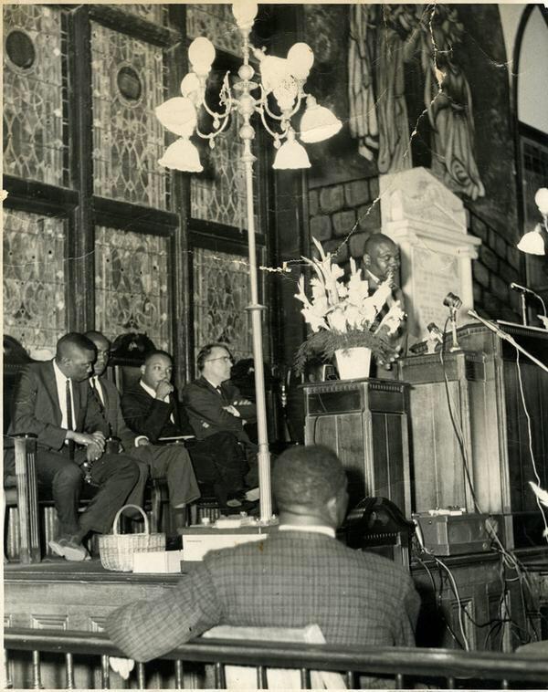 Bipartisanism's tweet photo. Martin Luther King Jr. at Emanuel AME church in Charleston 53 years ago. #CharlestonShooting http://t.co/alwbmXfqAA