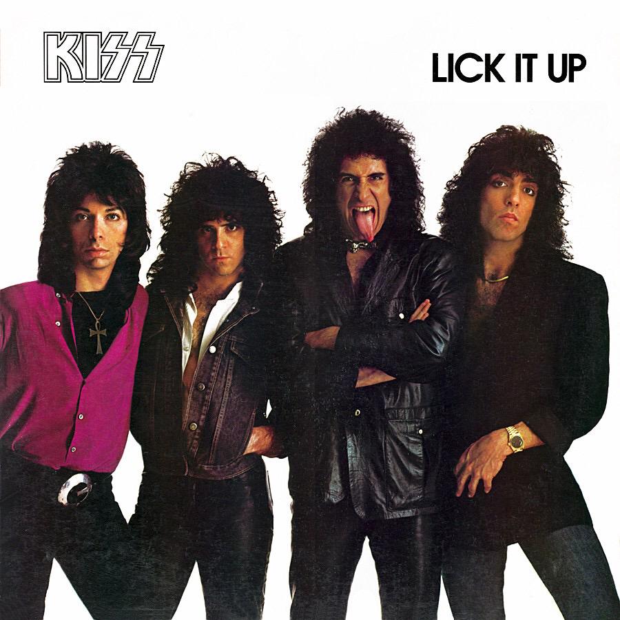 ozzy_radhi's tweet photo. Kiss - Lick it Up (1983)
https://t.co/g64bsDGsHL http://t.co/dvJgcGWsUK