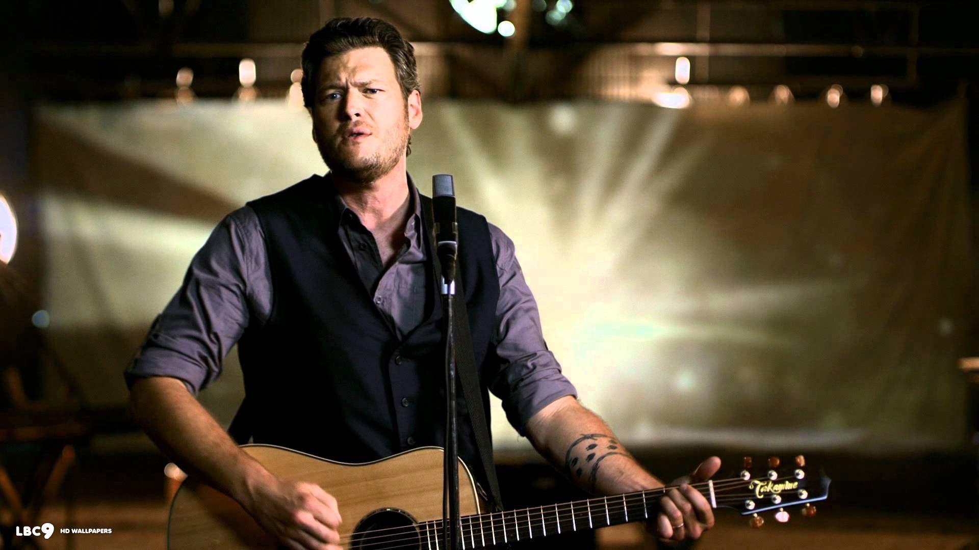 Happy Birthday to Blake Shelton, who turns 39 today! 