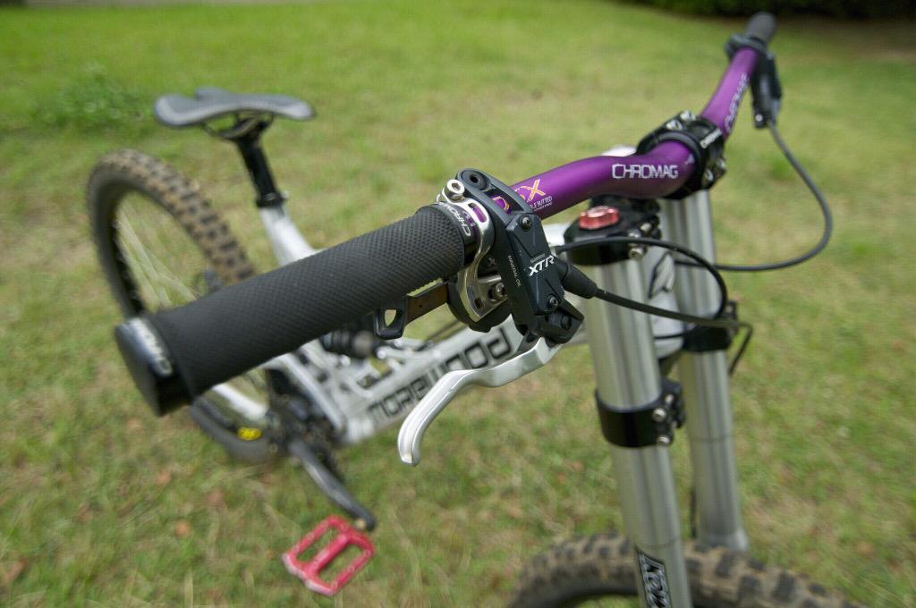 akinamic's tweet image. #Morewood #Makulu and fork by #Kowa GF Air