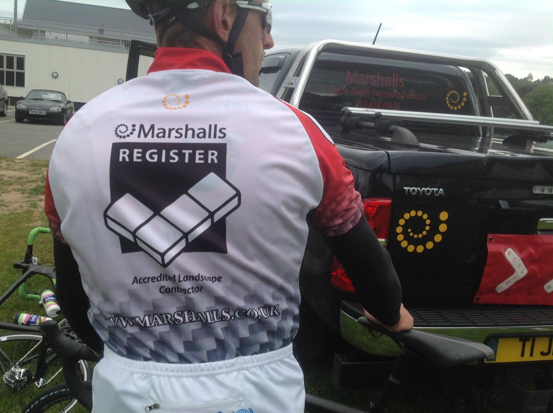 tjhkdog's tweet photo. Matt Armitage Team Capt this is what we want the rest of the riders to see #ourbacks @MarshallsReg @MarshallsGroup http://t.co/DJc3ryhkQX
