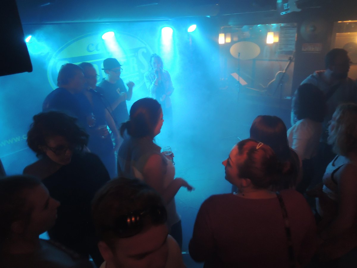 scooterslwd's tweet photo. Tonight Karaoke Time, het hoogte punt van de week! 21.u tot laat #leeuwarden @krisscooters @scootersali http://t.co/hxnSTk7RRX
