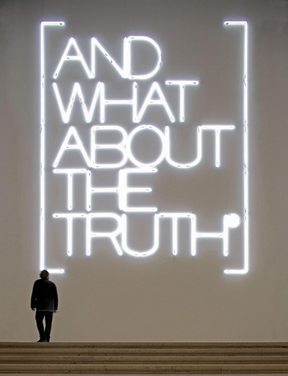 DomusWeb's tweet photo. #Domus992 June 2015 feautures "#Keynotes about making #art" 
The artistic complexity of #MaurizioNannucci’s work http://t.co/gPErD7rjsZ