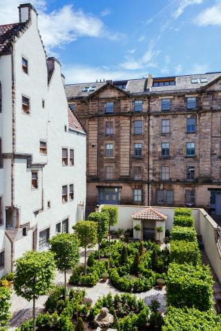 GrovesRaines's tweet photo. We are delighted and very proud to receive the Housing Conservation award at the #RIASAwards2015 for Lamb's House! http://t.co/vovDfzAfyh