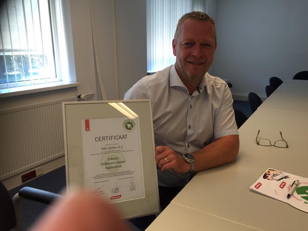 Strikolith's tweet photo. Erkend Strikocem Garant Applicateur: NAS Geffen BV @NASGeffen! Van Harte Gefeliciteerd! http://t.co/tla00Nqnud