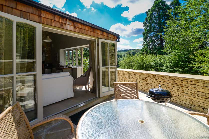 RaintreeHouse's tweet image. Such a great cottage to celebrate your 1st anniversay @annacolegate @ScottColegate Enjoy from @RaintreeHouse team!