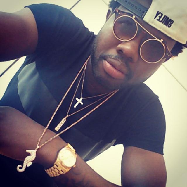 MoneyRespec's tweet image. RICH NIGGA M.O.B